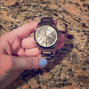 Women’s Fossil Watch - gold